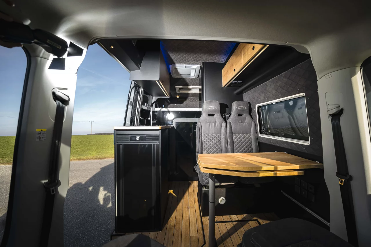 campervan interior wohnmobil interieur 2024 VR Van Campervan GmbH